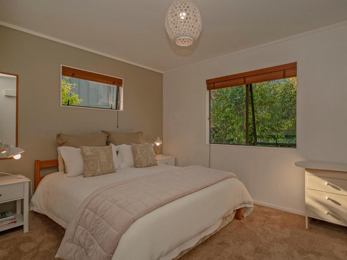 Wonderful Whangamata - Whangamata Holiday Home Екстер'єр фото